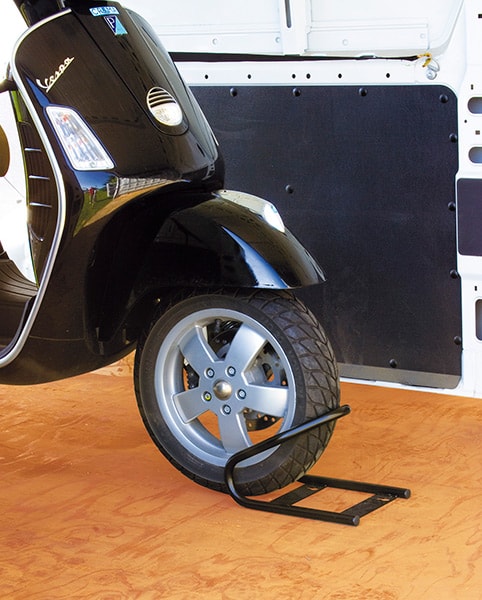 Moto Wheel Chock Front Fiamma - Clicca l'immagine per chiudere